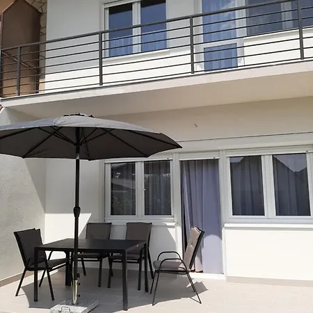 Pelso Apartmanhaz 公寓 凯斯特海伊